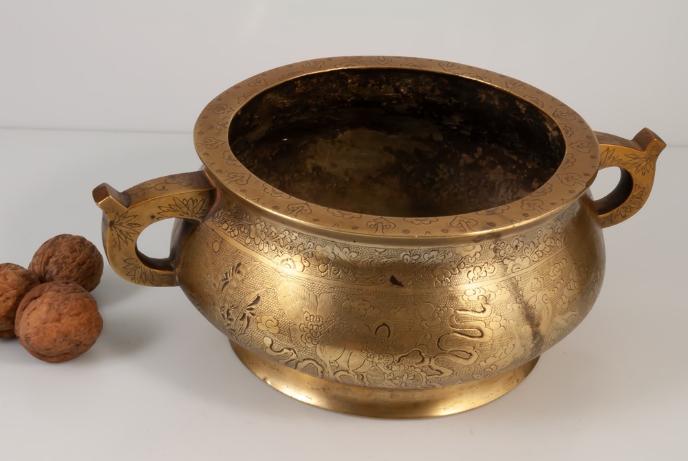 Brûle Parfum / Encens En Bronze Gravé Asiatique / Encensoir