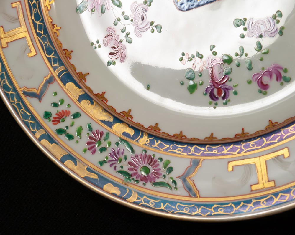 Porcelain Plate With Coat Of Arms, Compagnie Des Indes / Samson Design-photo-3