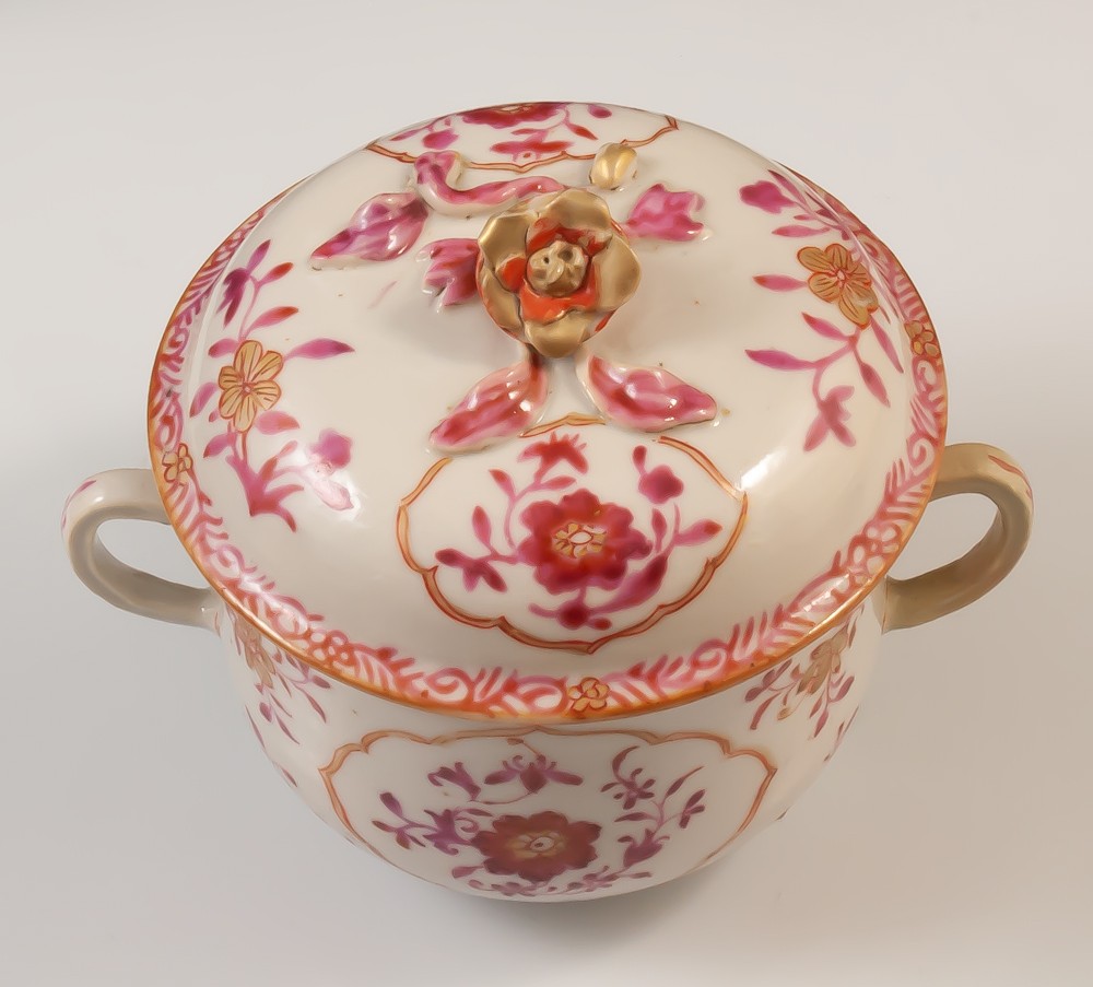 18th Century Chinese Porcelain Broth Bowl / Covered Trembleuse Pot From The East India Company-photo-2