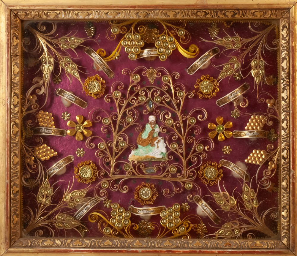 18th-century Paper Filigree Reliquary Containing 12 Relics-photo-2