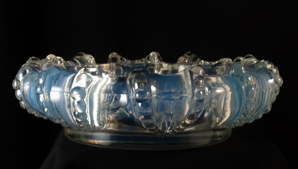 Grand cendrier ATT Lalique France verre opalescent modèle Cannes-photo-1