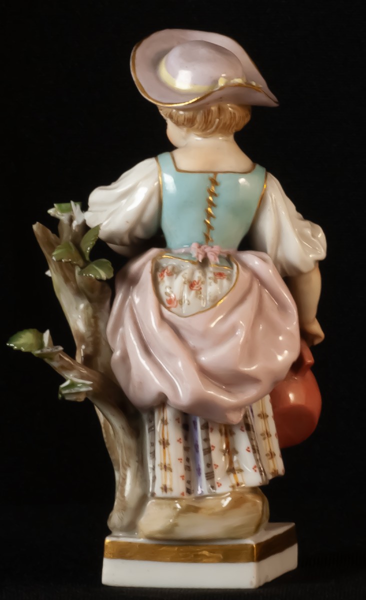 Meissen figurine en porcelaine jeune fille au pichet-photo-4