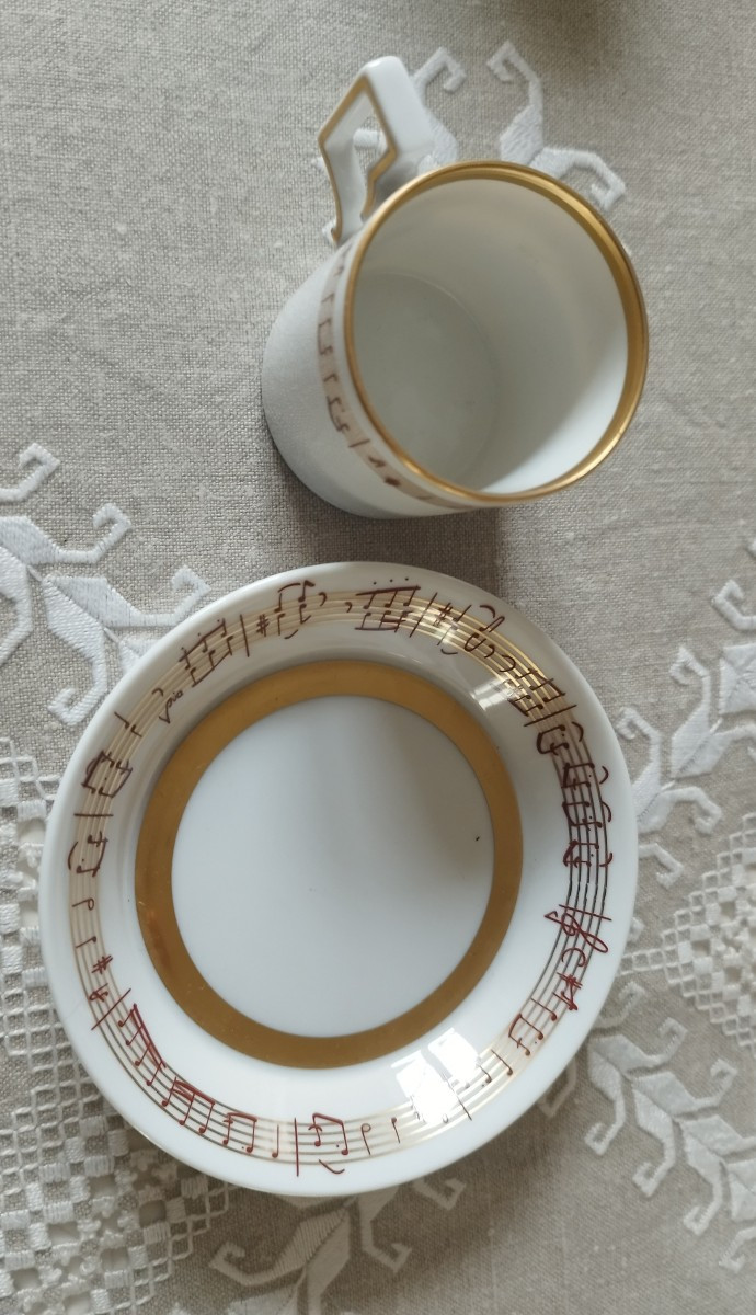 Vienna Porcelain Mocha Cup, Mozart Piano Sonata Design, 310-photo-1