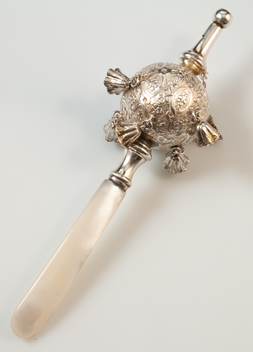 Large Whistling Rattle With Seven Bells, Solid Silver-gilt-photo-3