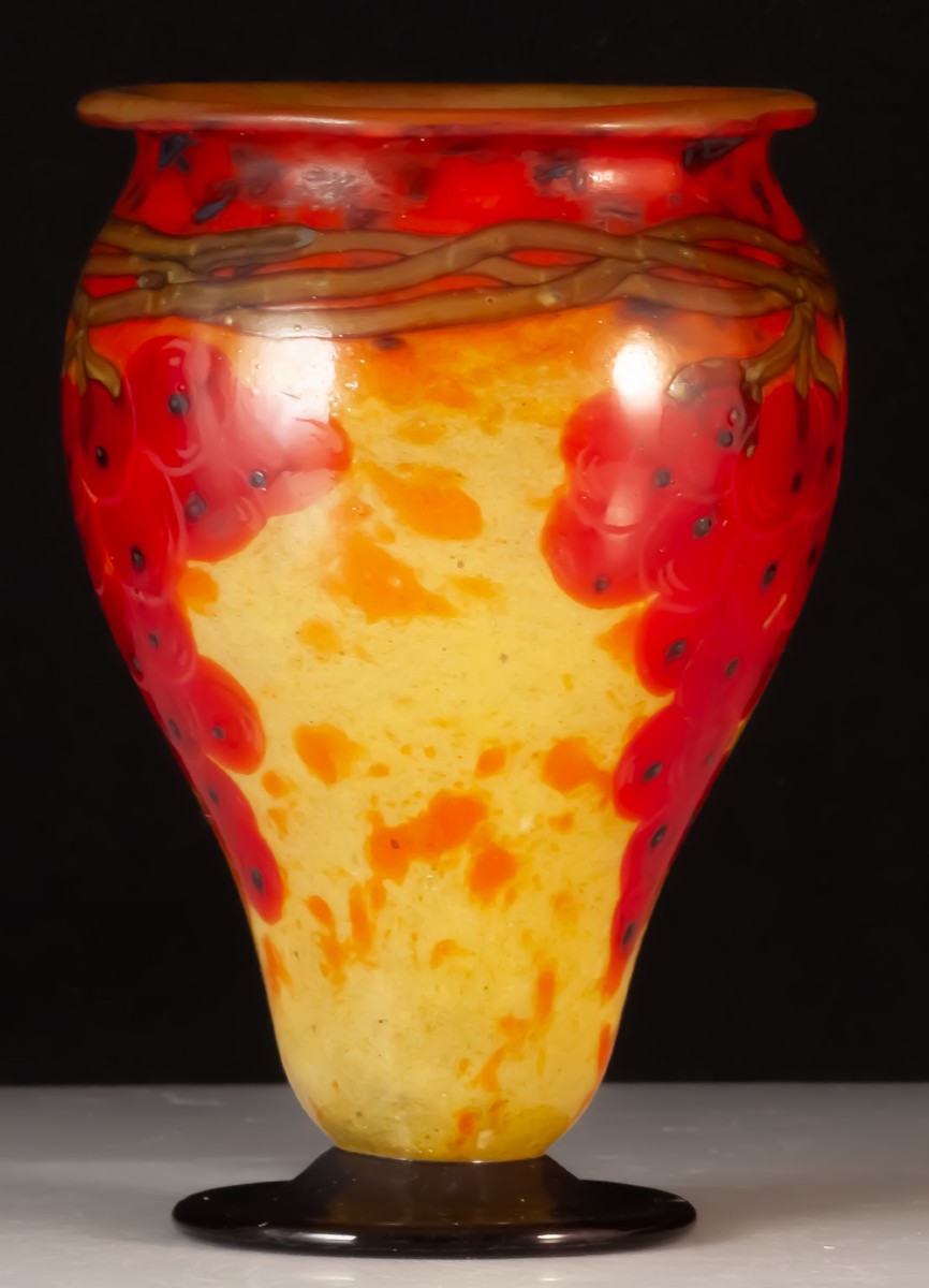 Charles Schneider Vase With Currants/sour Cherries-photo-2