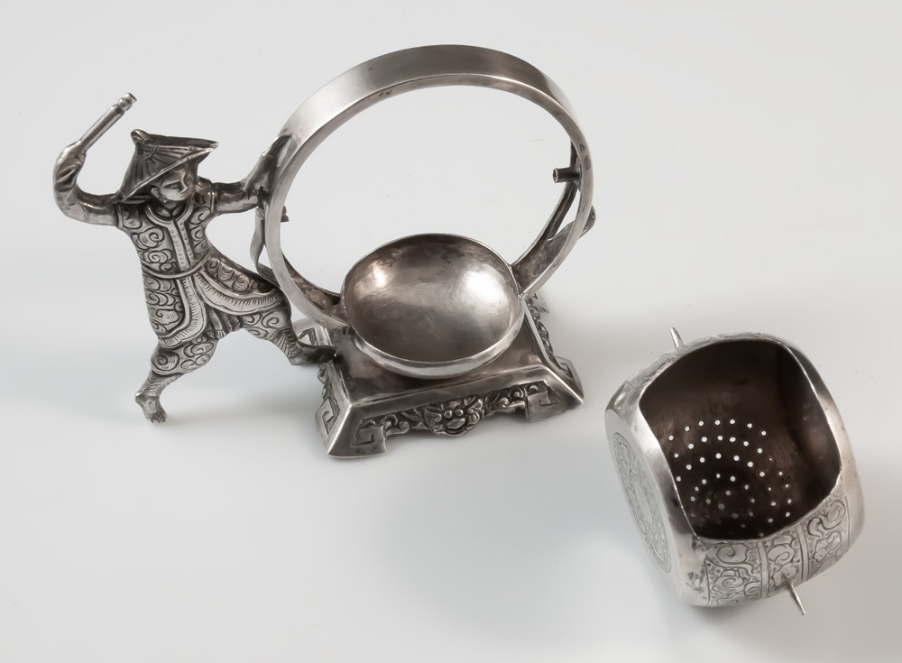 Solid Silver Asian Tea Strainer From China, Indochina, And Vietnam-photo-5