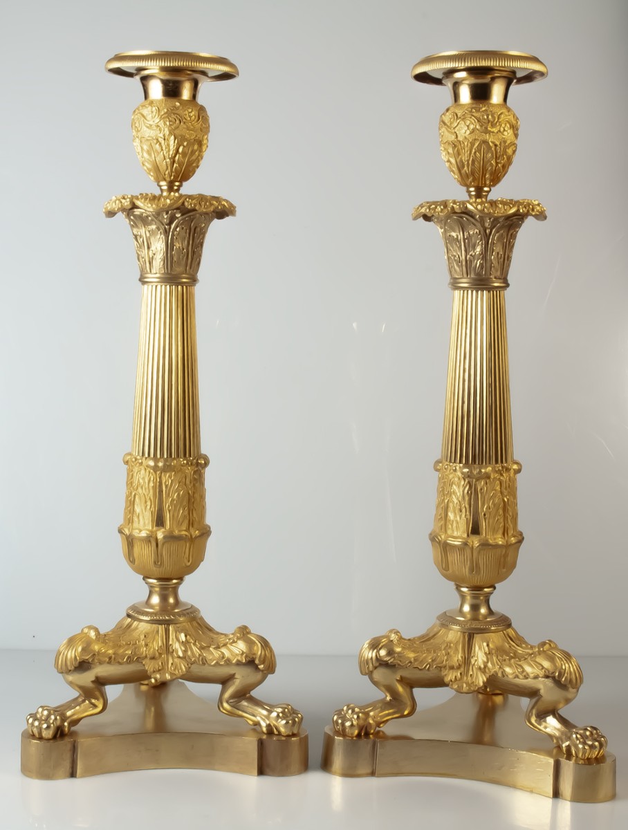 Bougeoirs en bronze époque restauration