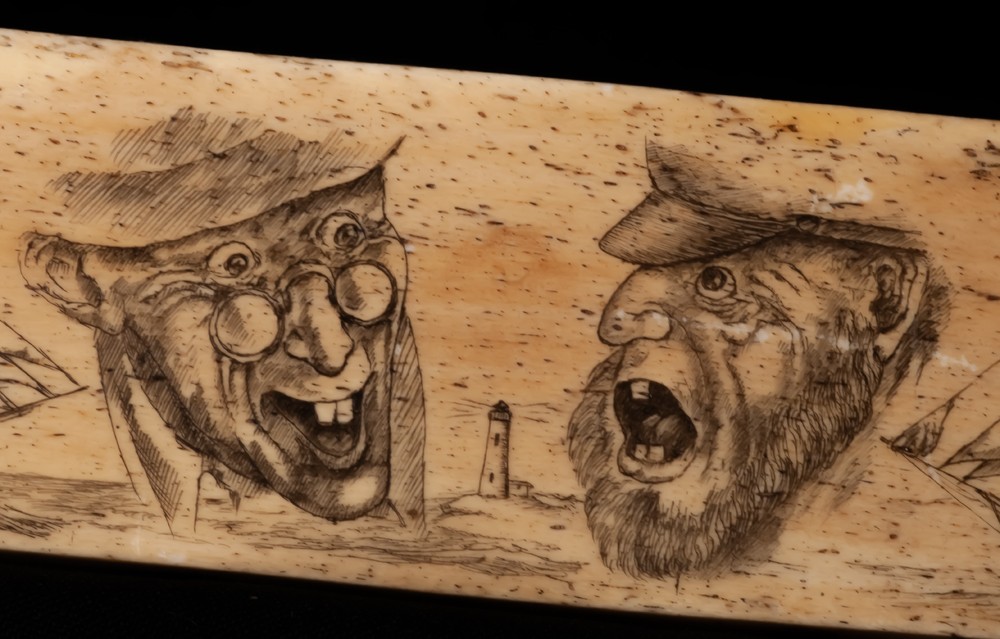 Scrimshaw Sur Plaque En Os Signée-photo-1
