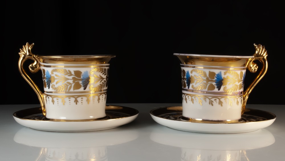 Deux grandes tasse en porcelaine de Paris Palais Royal