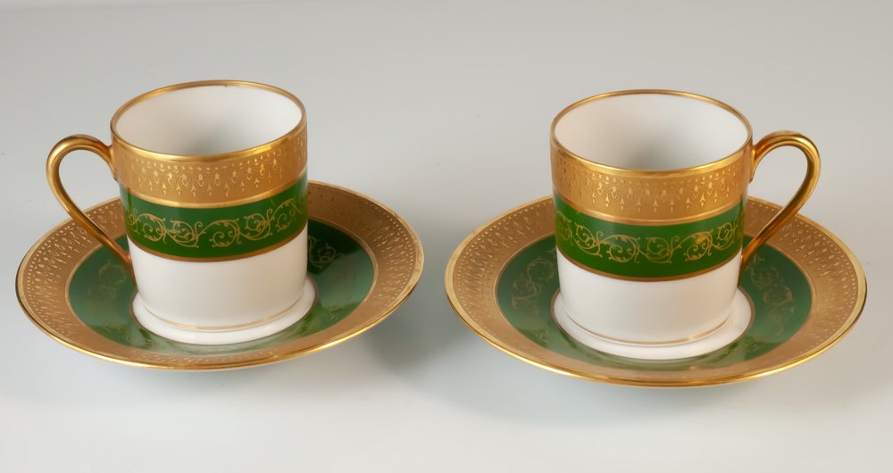 Two Double Gilt Limoges Porcelain Moka Cups Malevergne-photo-2
