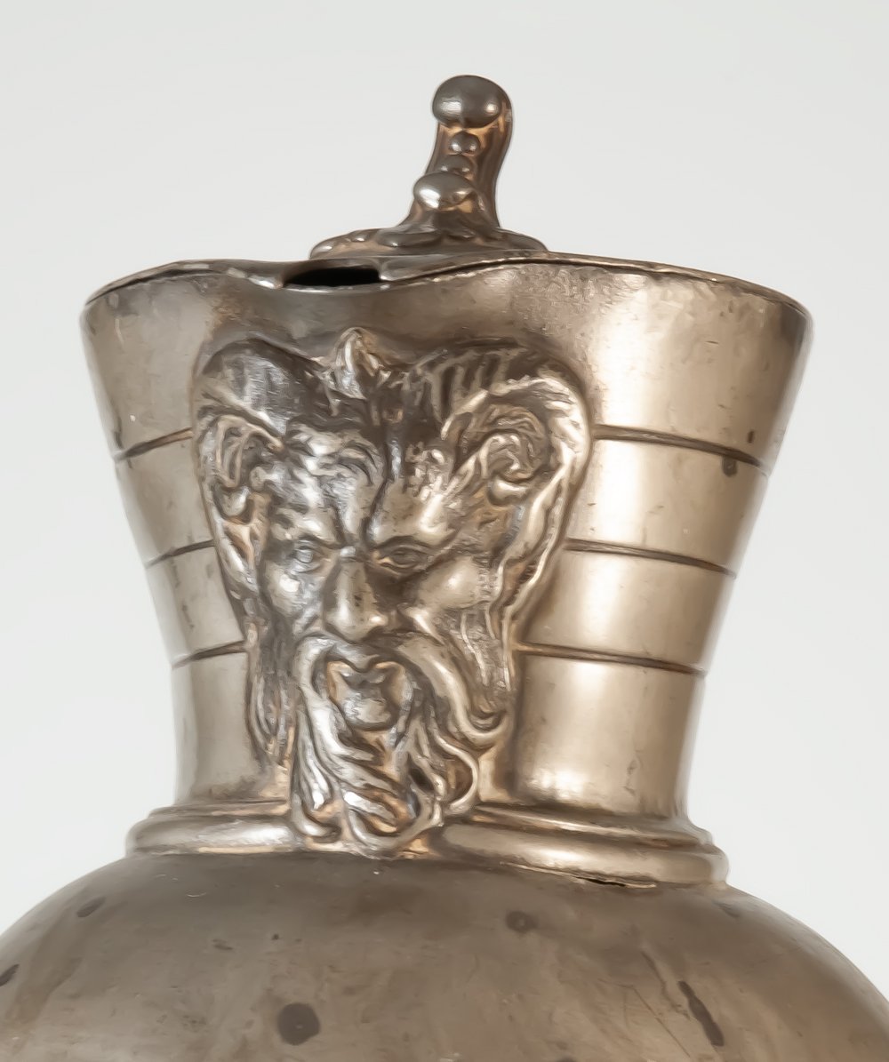 19th-century Pewter Wine Pitcher-photo-4