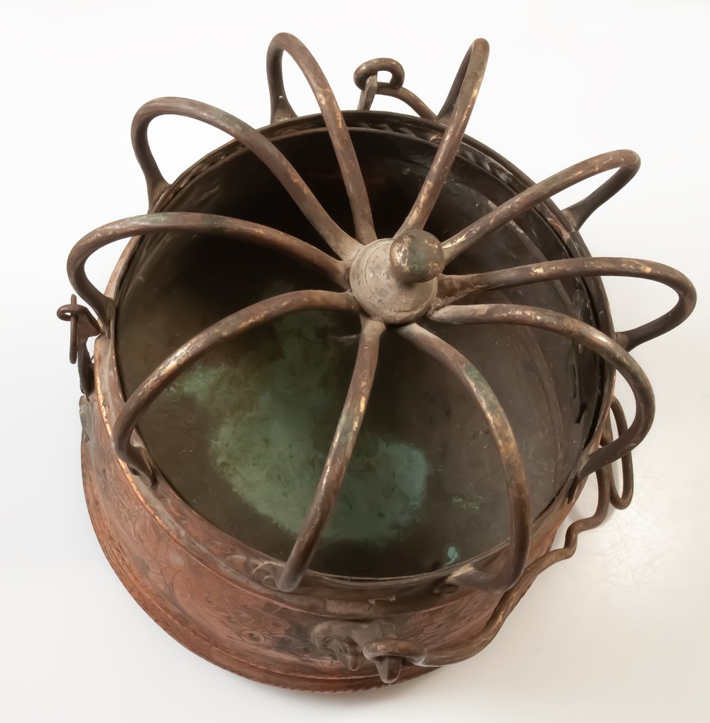 18th-century Copper Spider-shaped Bed Warmer-photo-3