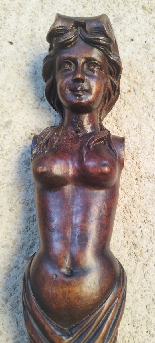 Paires d'éléments décoratifs en bois sculpté femmes -photo-3