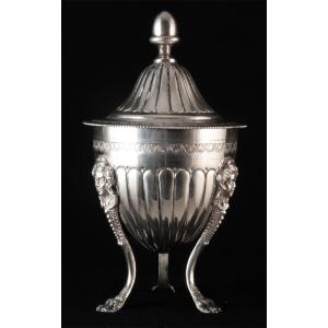 Boite en argent aux trois têtes Italie