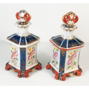 Two Large Perfume Bottles In Bayeux Porcelain With Imari Decoration