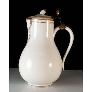 Verseuse / théière en porcelaine de Locré XVIIIème