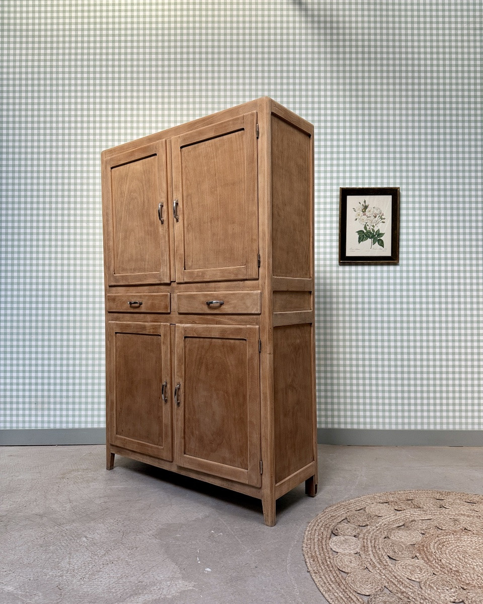 Vintage Mado Style Wardrobe-photo-3