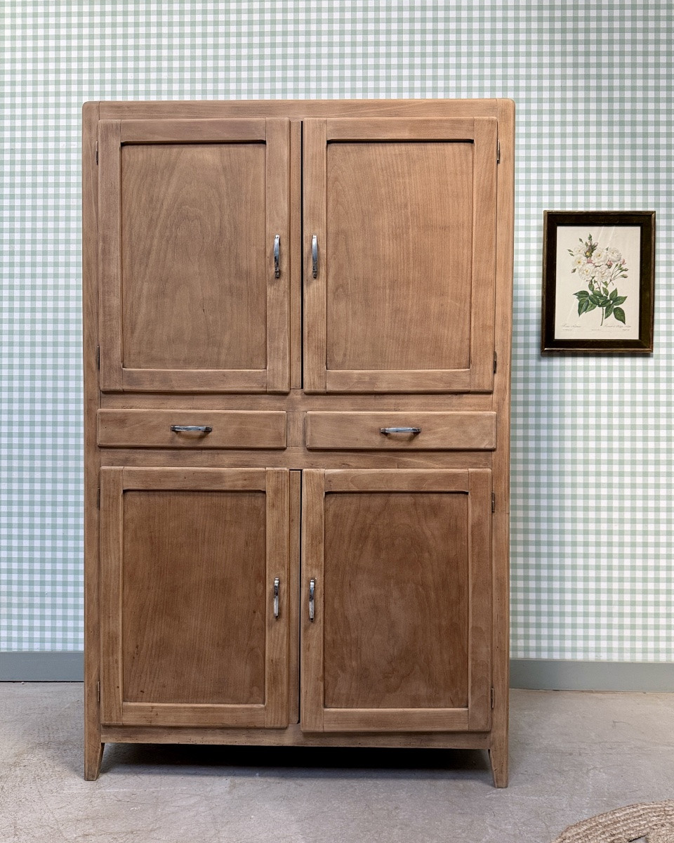 Vintage Mado Style Wardrobe-photo-1