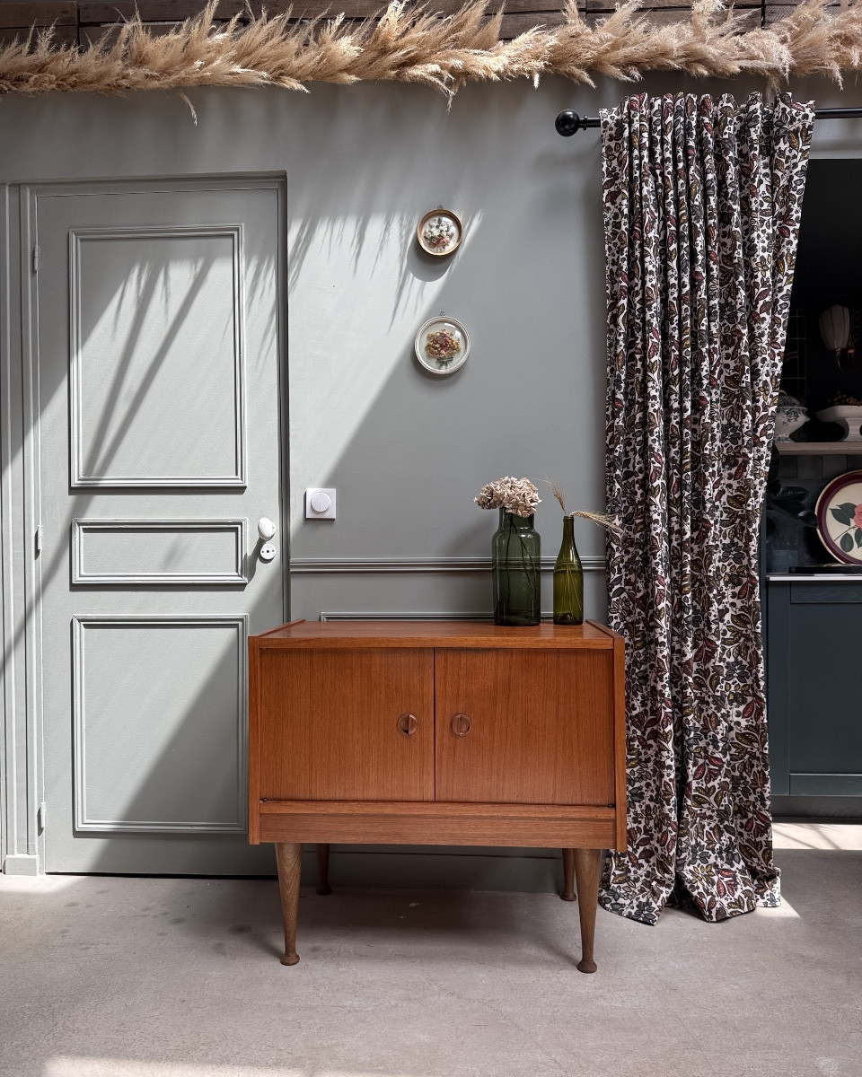Buffet scandinave en teck