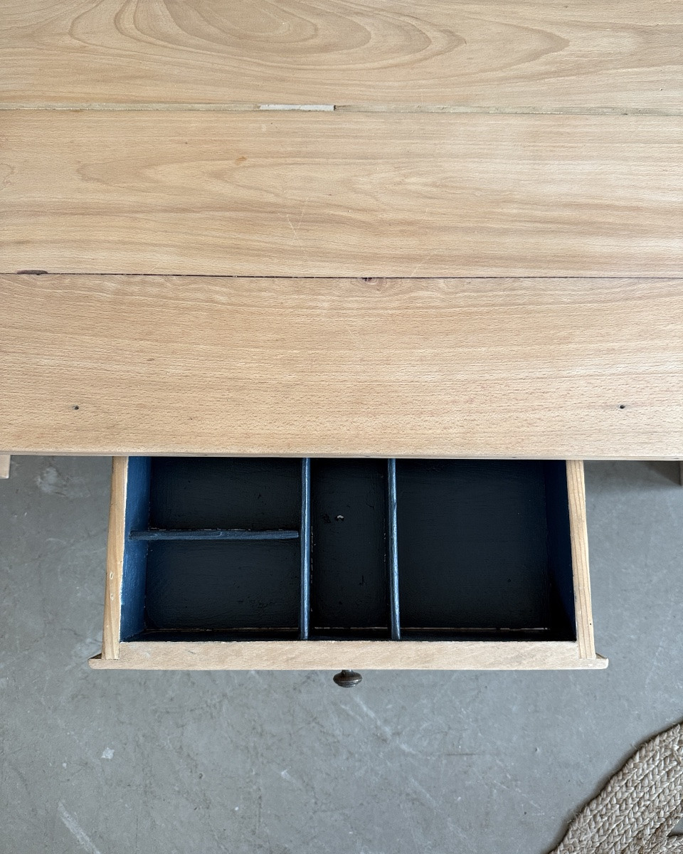 Large Farmhouse Coffee Table (refurbished)-photo-7