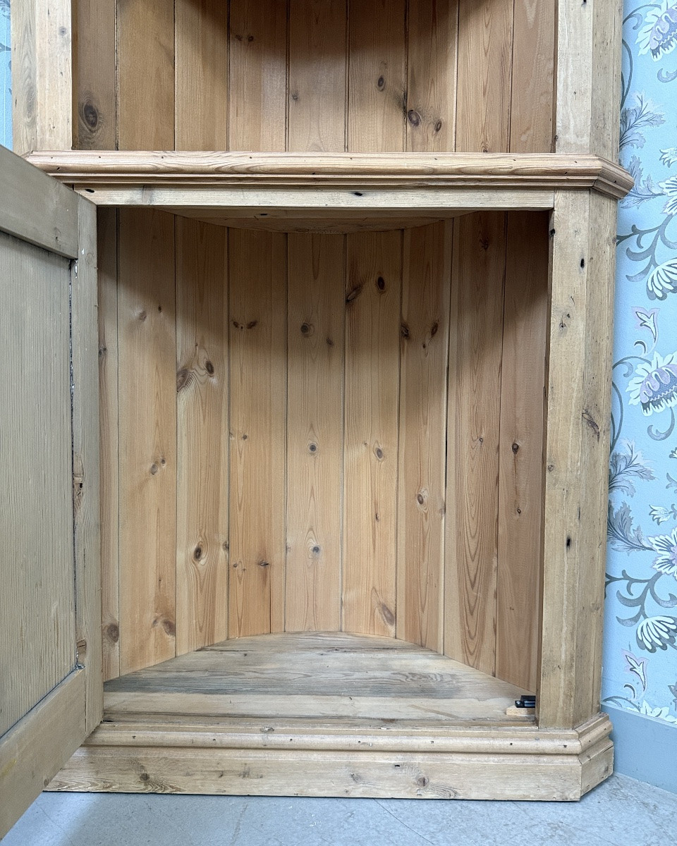 Vintage Solid Pine Corner Cabinet (renovated)-photo-2