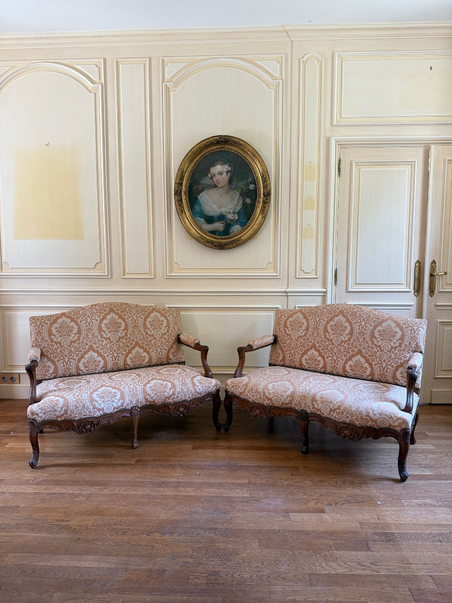 Paire de banquettes / canapés Louis XV