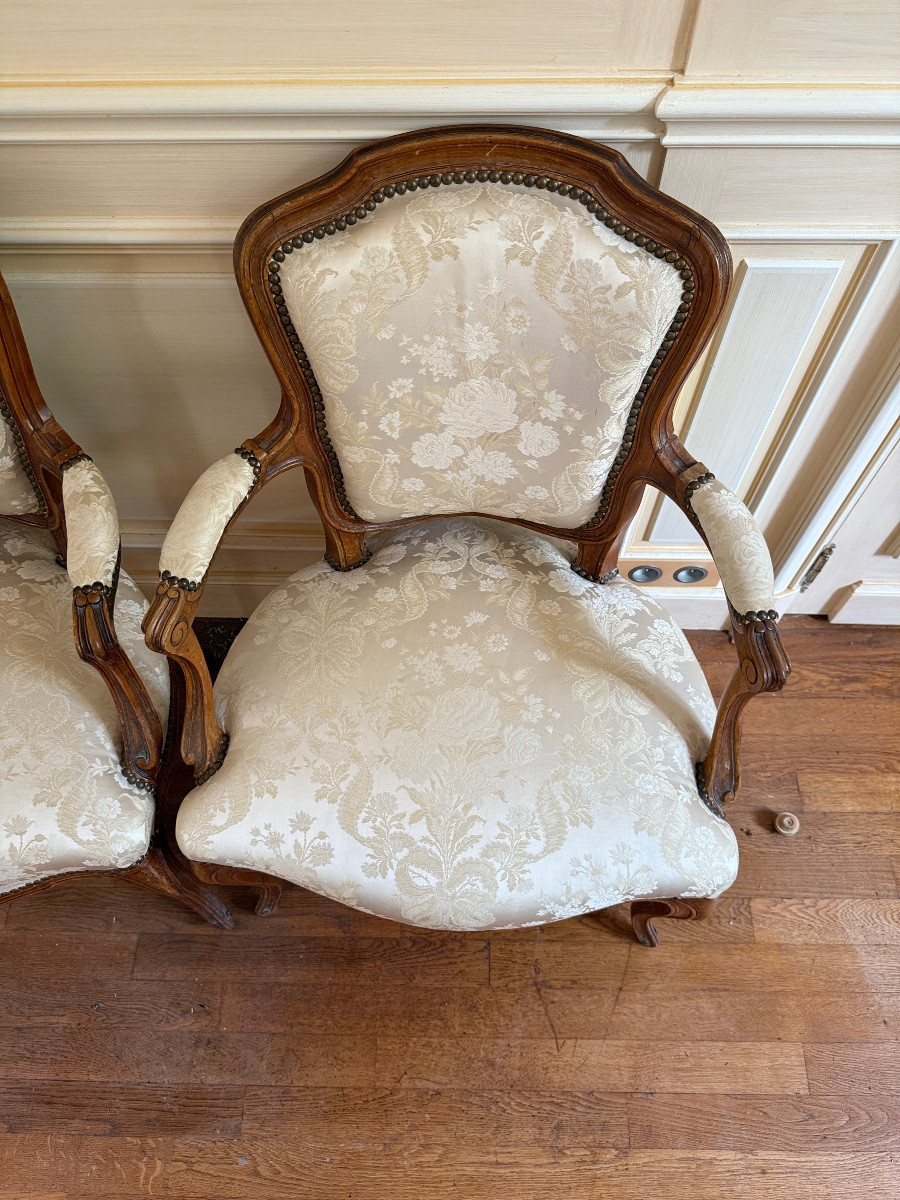 Paire de fauteuils cabriolet Louis XV-photo-2