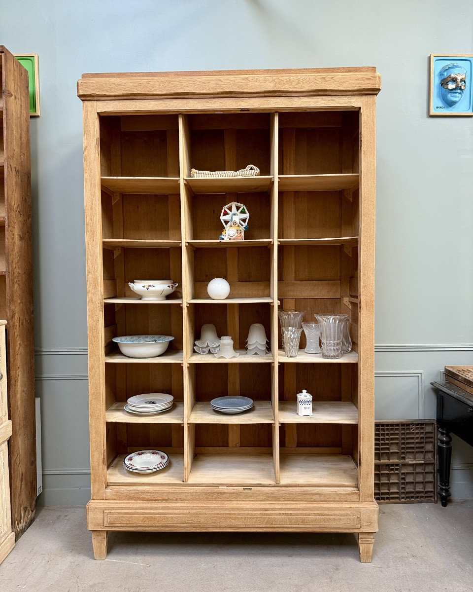 Large Oak Locker Cabinet (renovated)-photo-3