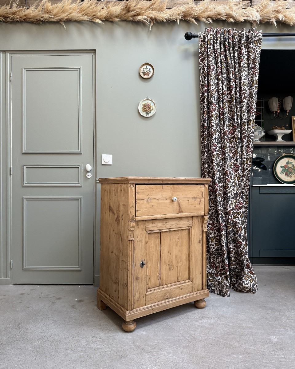 English Jam Cupboard In Solid Pine (renovated)-photo-3