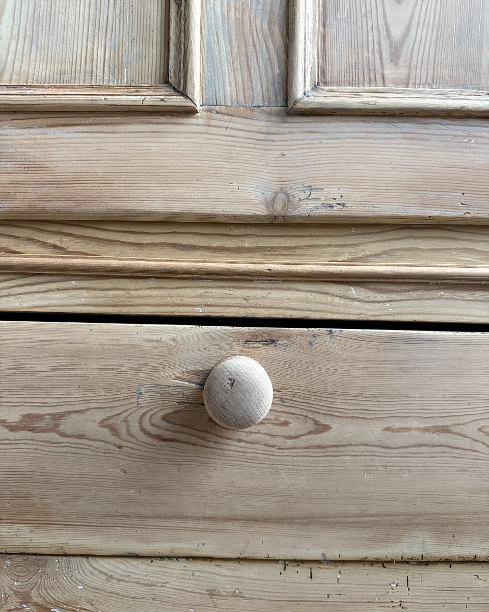 English Pine Bonnet Maker (renovated)-photo-3
