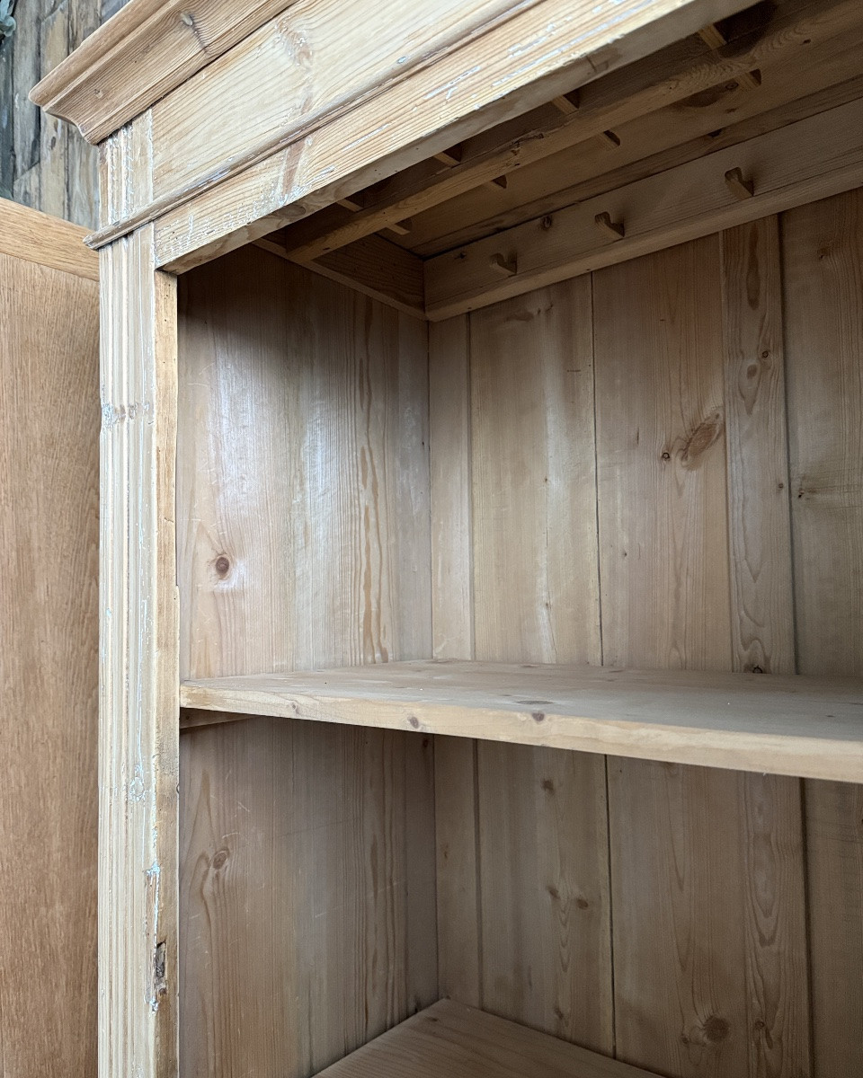 English Pine Bonnet Maker (renovated)-photo-7