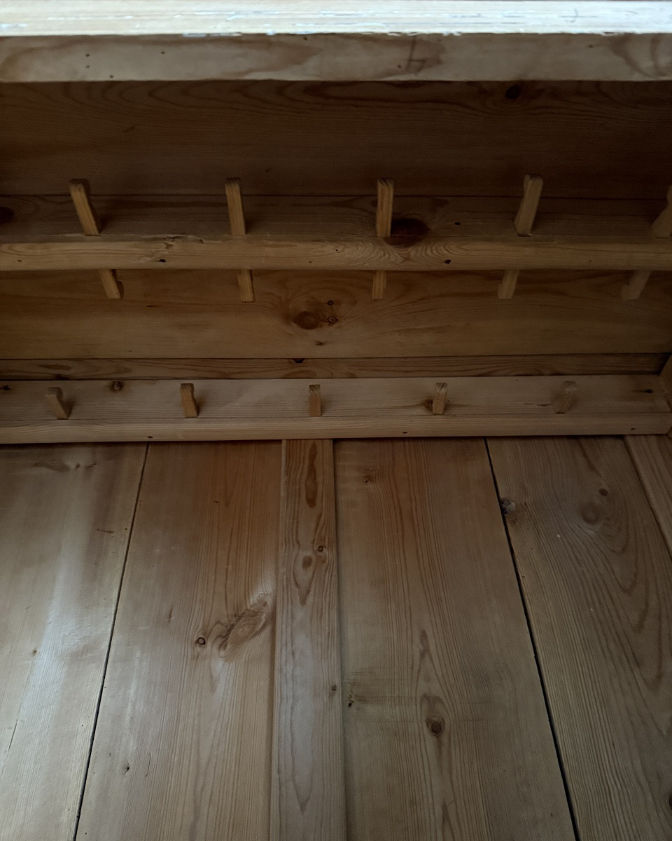 English Pine Bonnet Maker (renovated)-photo-8