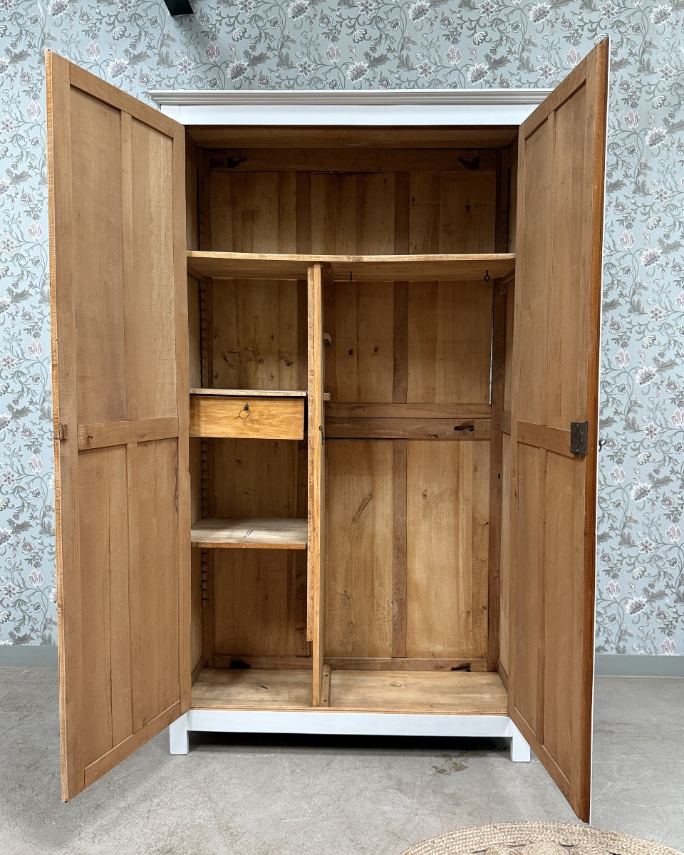Large Parisian Wardrobe (renovated)-photo-2