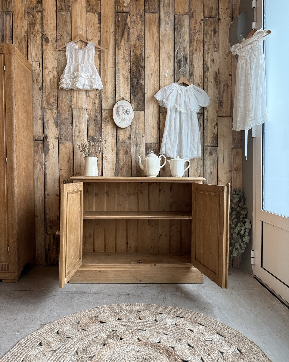 Parisian Pine Sideboard (renovated)-photo-2