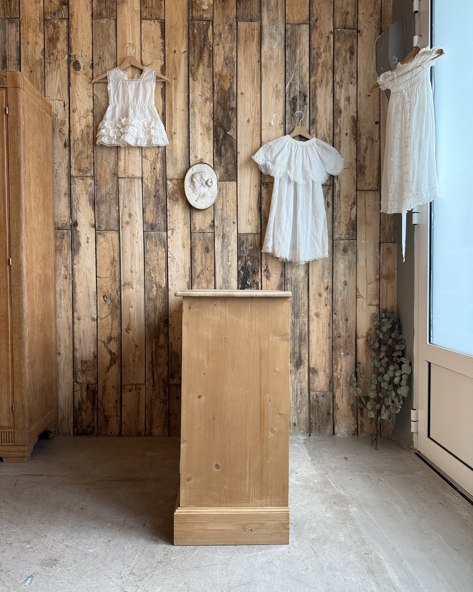 Parisian Pine Sideboard (renovated)-photo-3