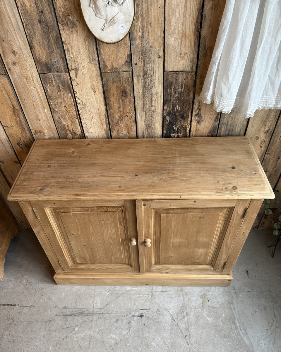 Parisian Pine Sideboard (renovated)-photo-6