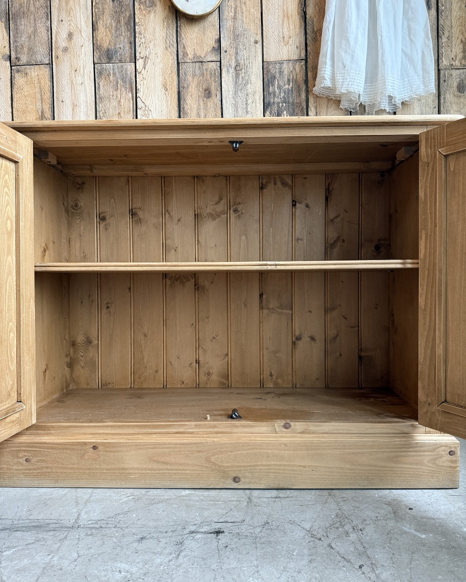 Parisian Pine Sideboard (renovated)-photo-8