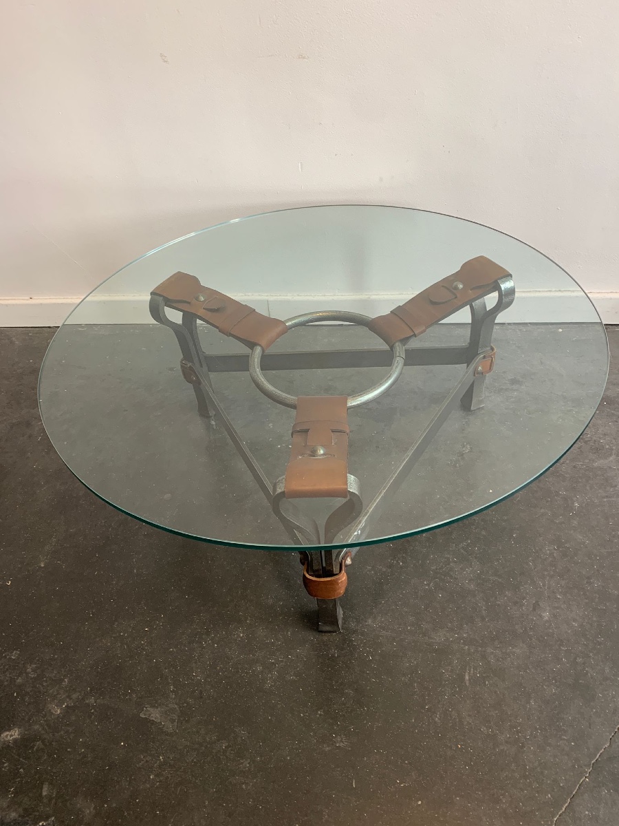 Table verre et cuir