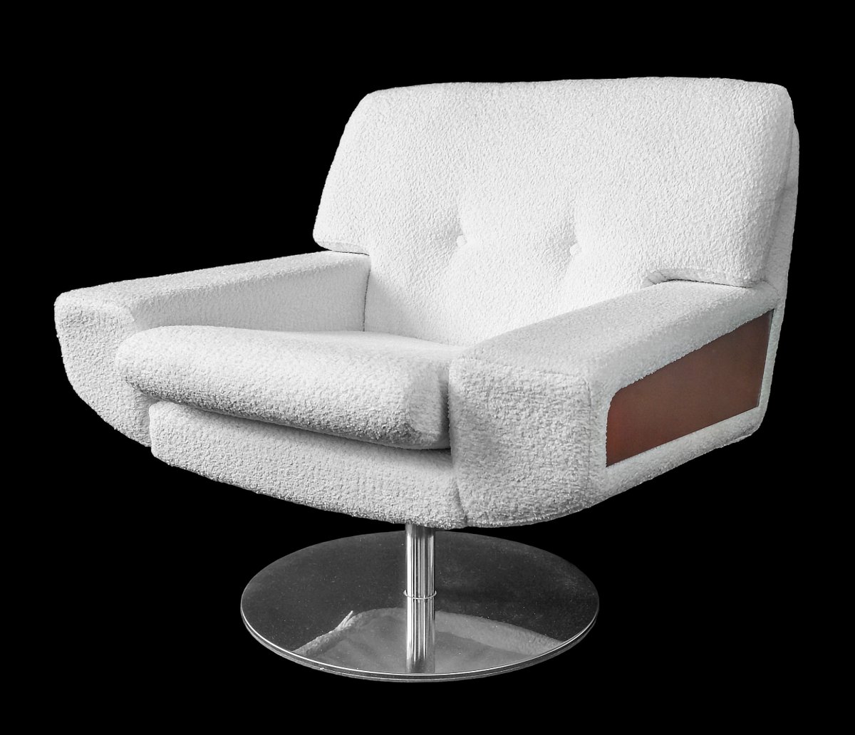 Pair Of Vintage Italian Swivel Armchairs In White Boucle Fabric And Wood Decor-photo-2