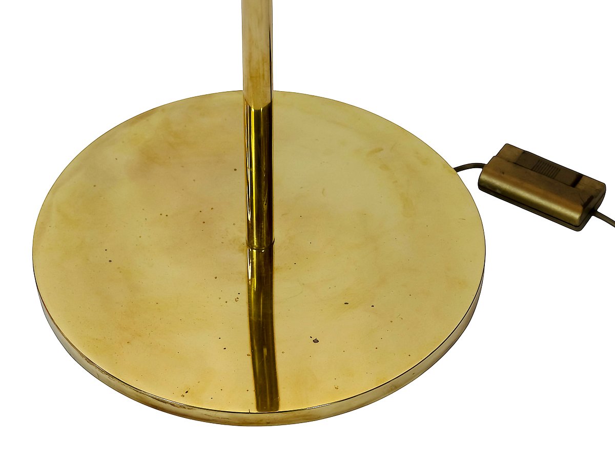 Pair Of Italian Brass And Glass Floor Lamps, Gaetano Sciolari, 1970s-photo-4