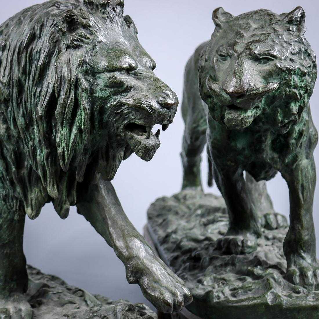 Paire De Sculptures Bronze Fratin Lion Lionne 36X52cm