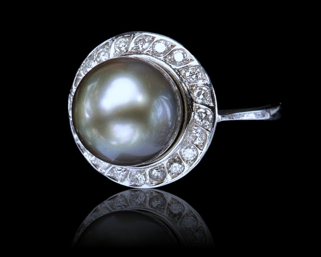 Bague en or gris 18Kt sertie d'une Perle de Tahiti  et Diamants, Des Années 1950/60-photo-4