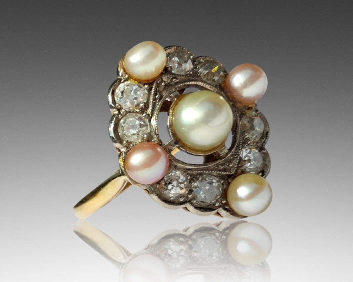 1890s-1920s Diamond And Seed Pearl Cluster Ring In 18kt  Gold-photo-1