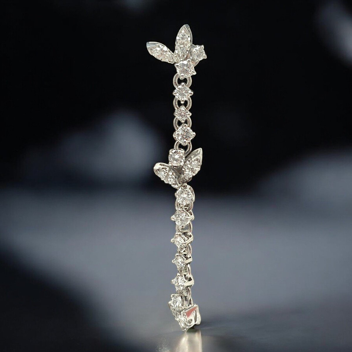 Boucles d'Oreilles En Cascade De Diamants De 3,6 Ct En Or Blanc 18 Kt