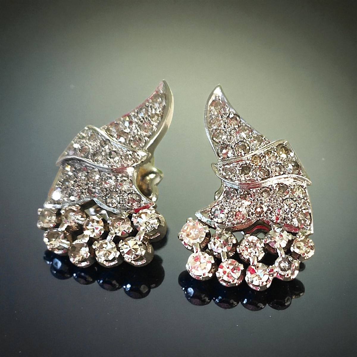 Boucles d'Oreilles Art Déco 1920 En Platine Et Diamants 2.5ct