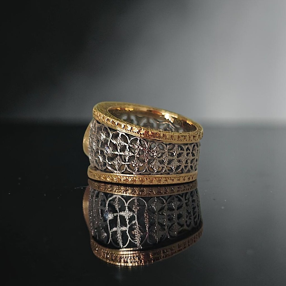 18-karat Two-tone Gold Ring With Openwork Band And Ruby-photo-2