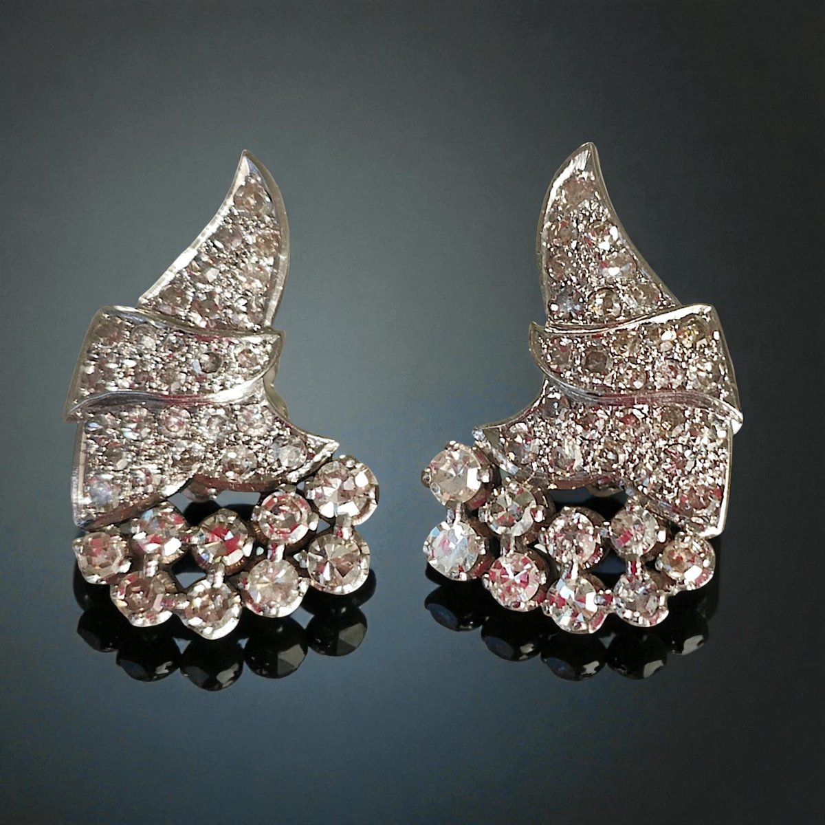 Boucles d'Oreilles Art Déco 1920 En Platine Et Diamants 2.5ct-photo-3