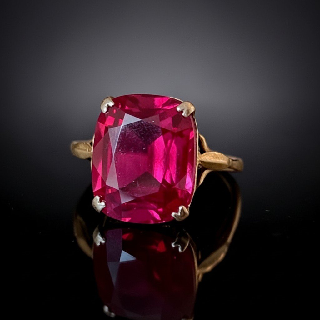 18k Yellow Gold Ring With Faceted Ruby-photo-1