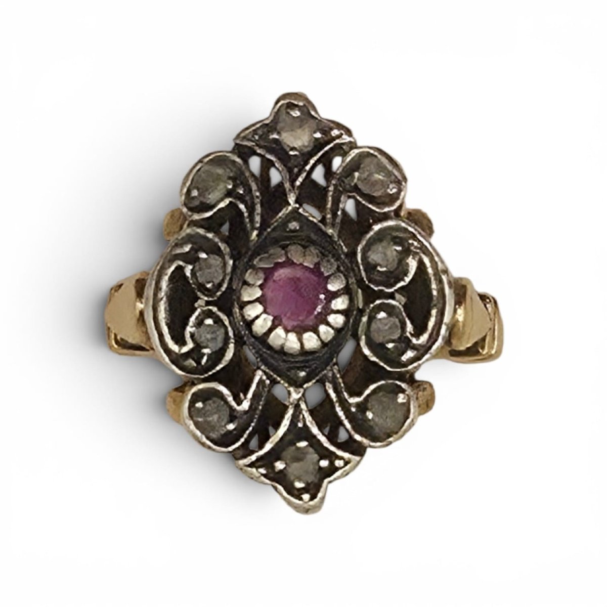 Bague « marquise » ancienne, de style victorien, avec rubis et diamants-photo-2