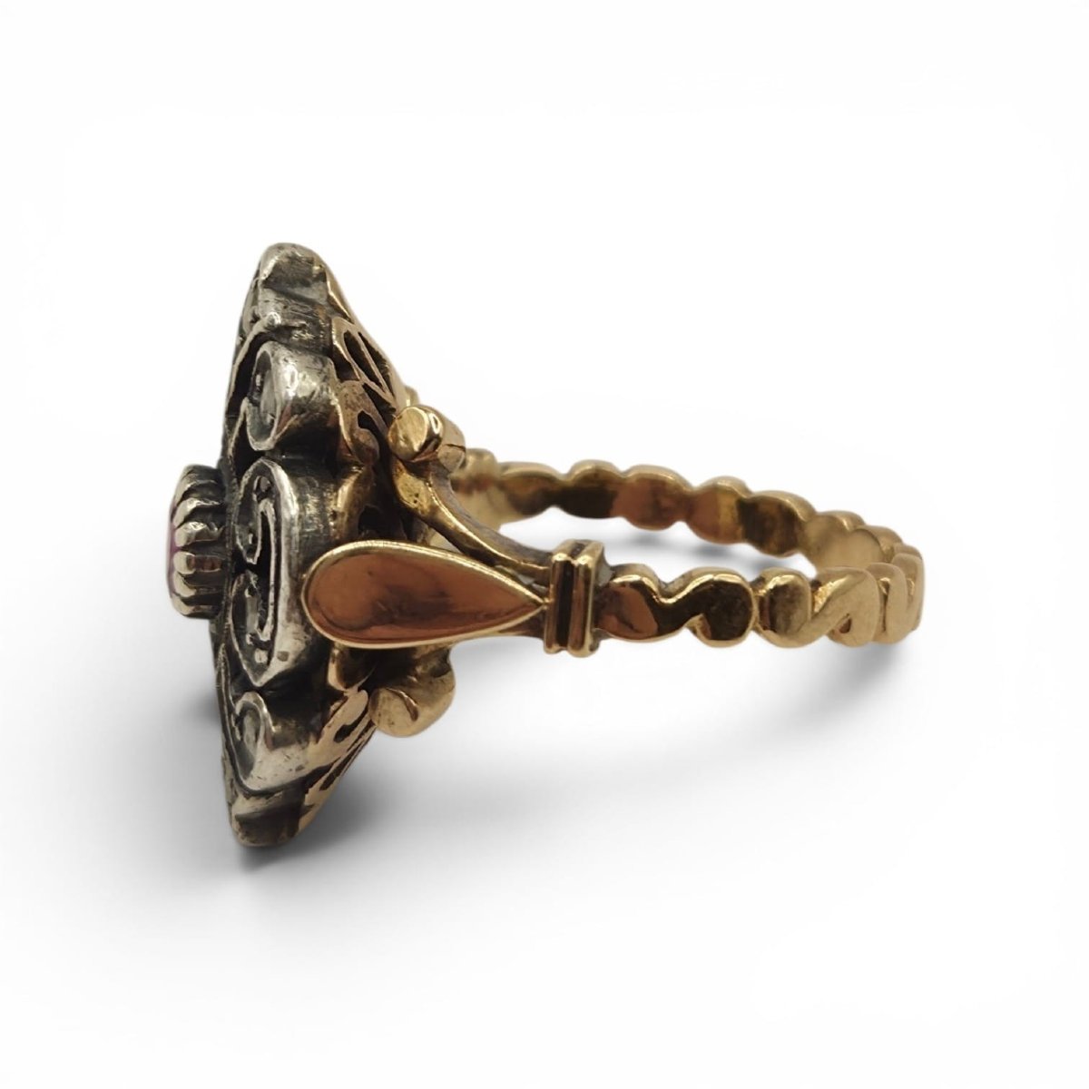 Bague « marquise » ancienne, de style victorien, avec rubis et diamants-photo-4